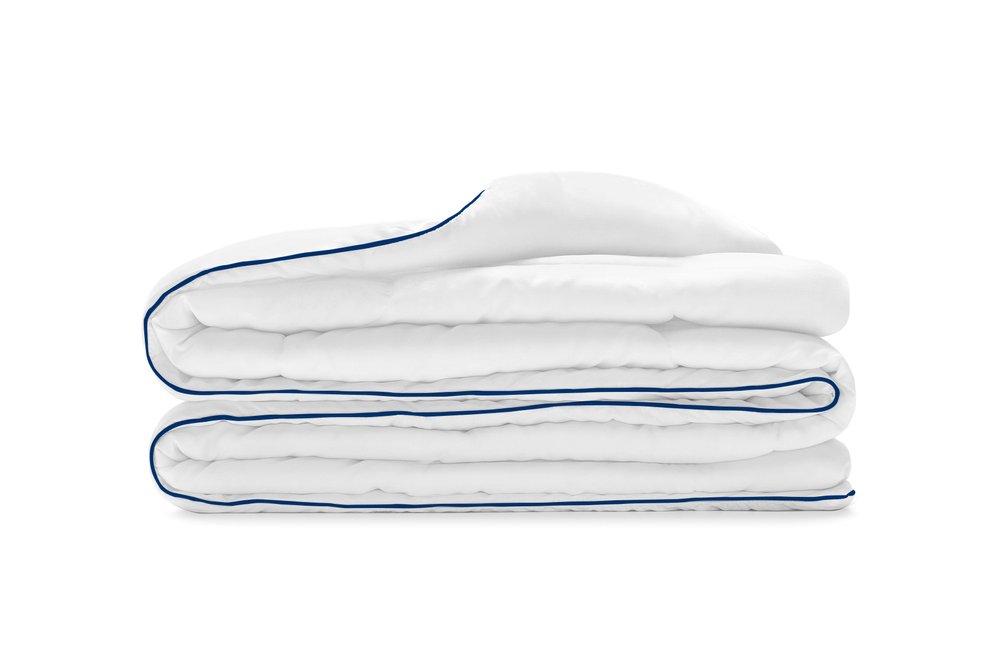 White Queen Washable Feather And Down Comforter