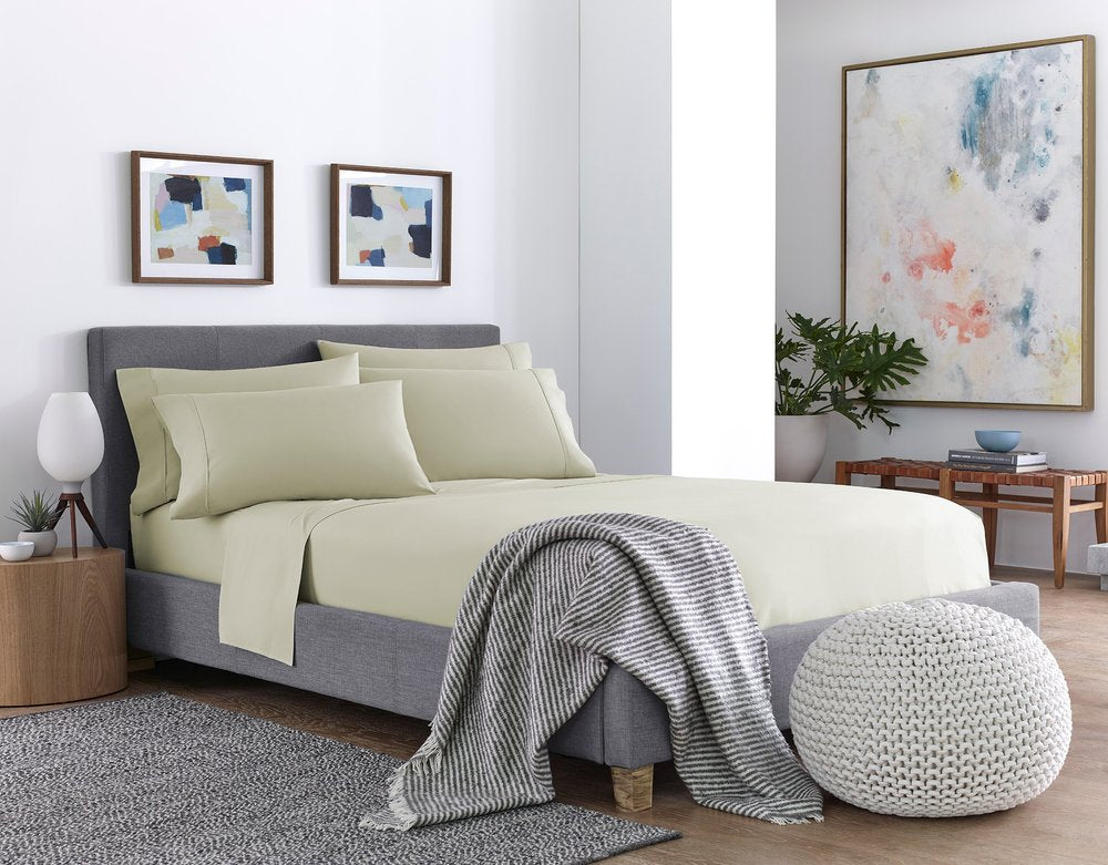 Six Piece Cream Microfiber Queen Sheet Set